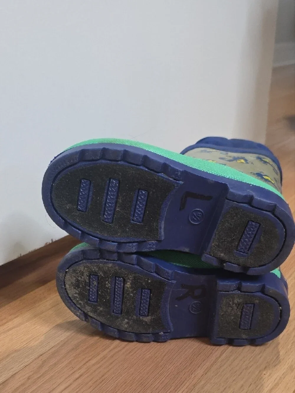 Kids Blue and Green Rain Boots with Cozy Lining